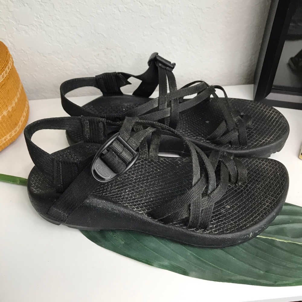 Chaco Women’s Z2 Sandals Size 7